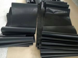 Yüksek Sıcaklığa Isıya Dayanıklı Yapıştırıcı PTFE Kaplamalı Cam Elyaf Kumaş Kumaş Levha Rulo Fiyatı